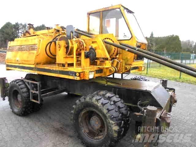 Sennebogen S 612 M Vlečni bagri