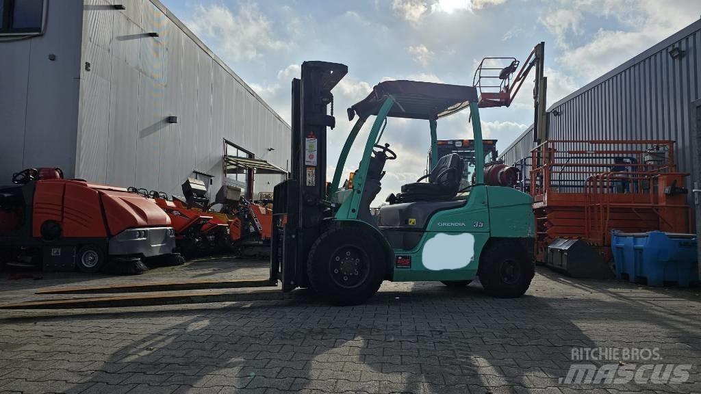 Mitsubishi FG 35 N Plinski viličarji