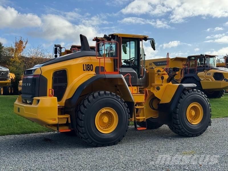 Volvo L 180 K Kolesni nakladalci