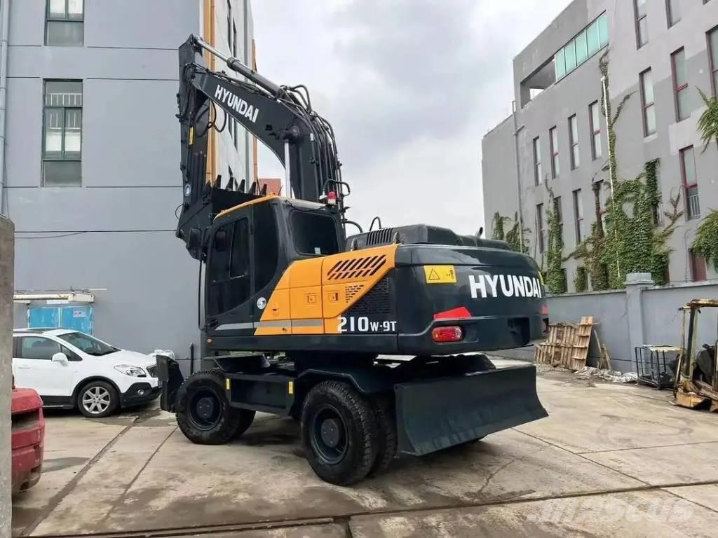 Hyundai R210W-9T Bagri na kolesih