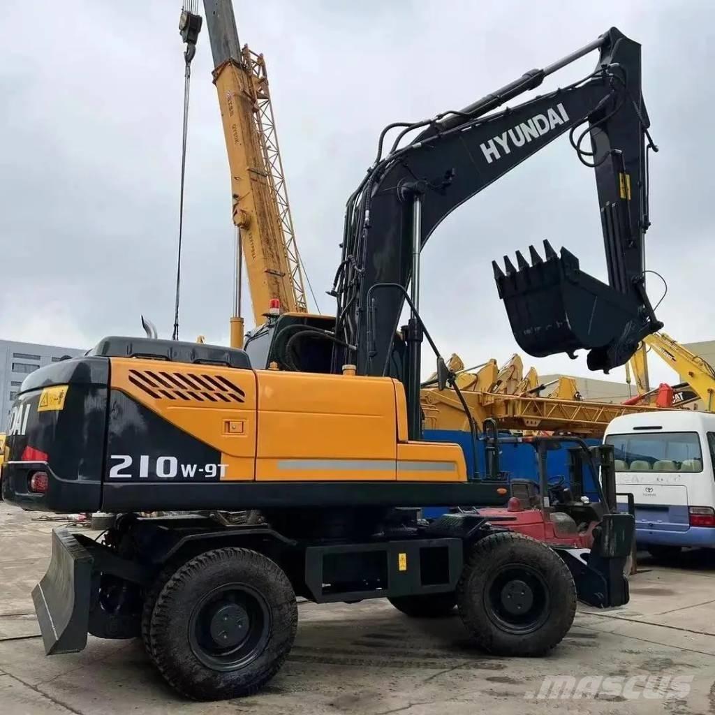 Hyundai R210W-9T Bagri na kolesih