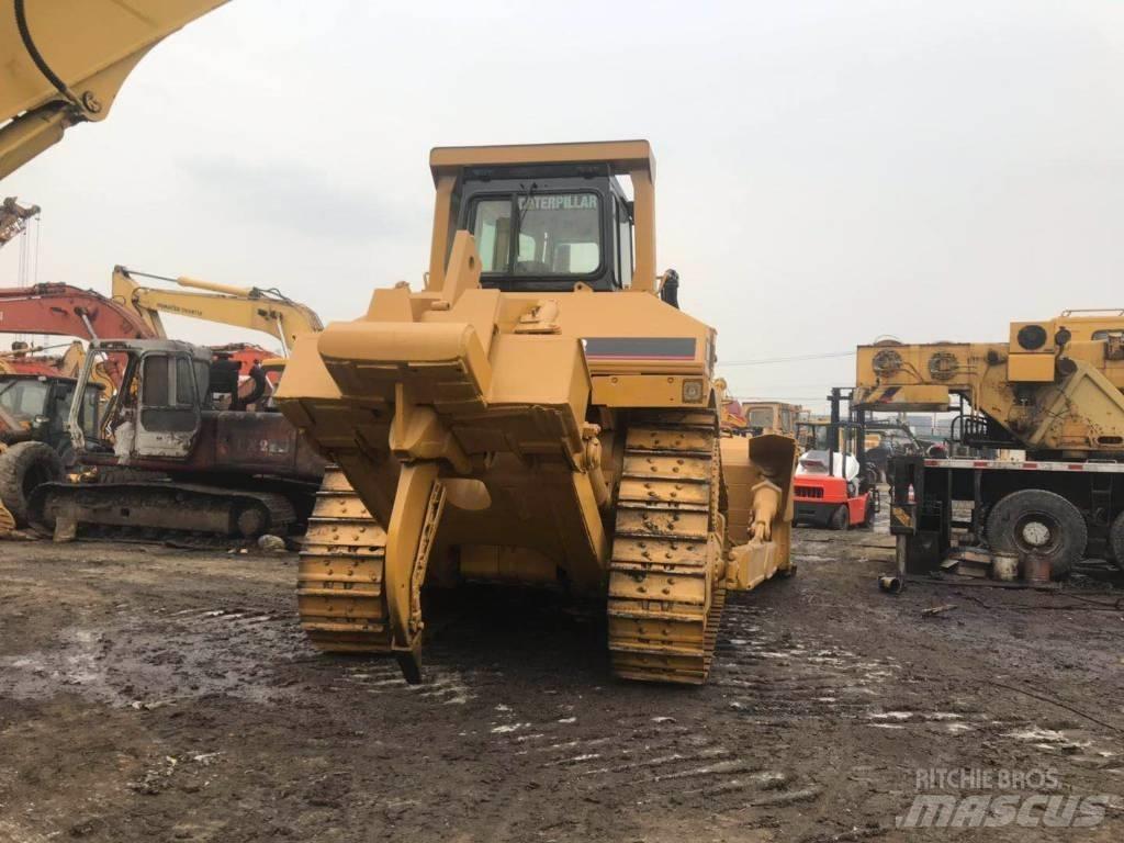 CAT D 8 N Buldožerji goseničarji