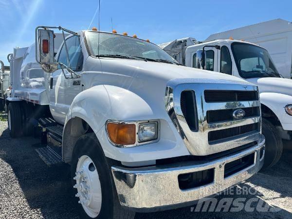 Ford F 750 Komunalni tovornjaki