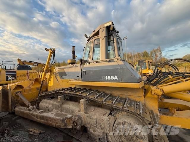 Komatsu D 155 A-3 Buldožerji goseničarji