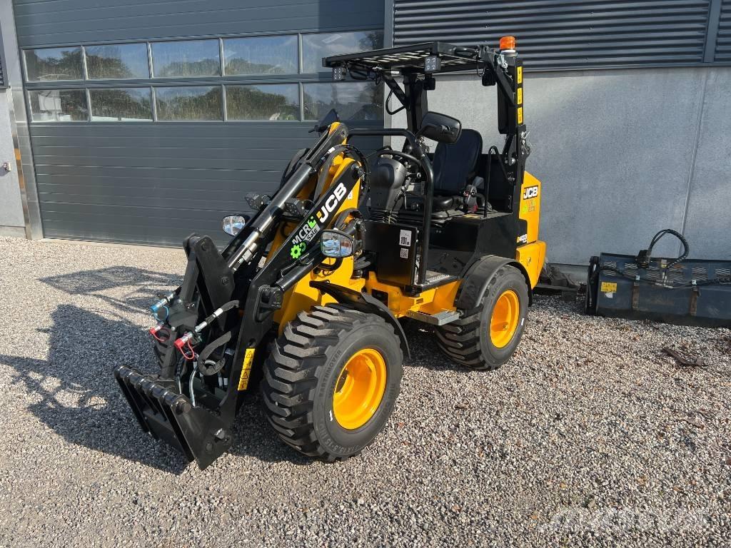 JCB 403 Plus Mini nakladalci