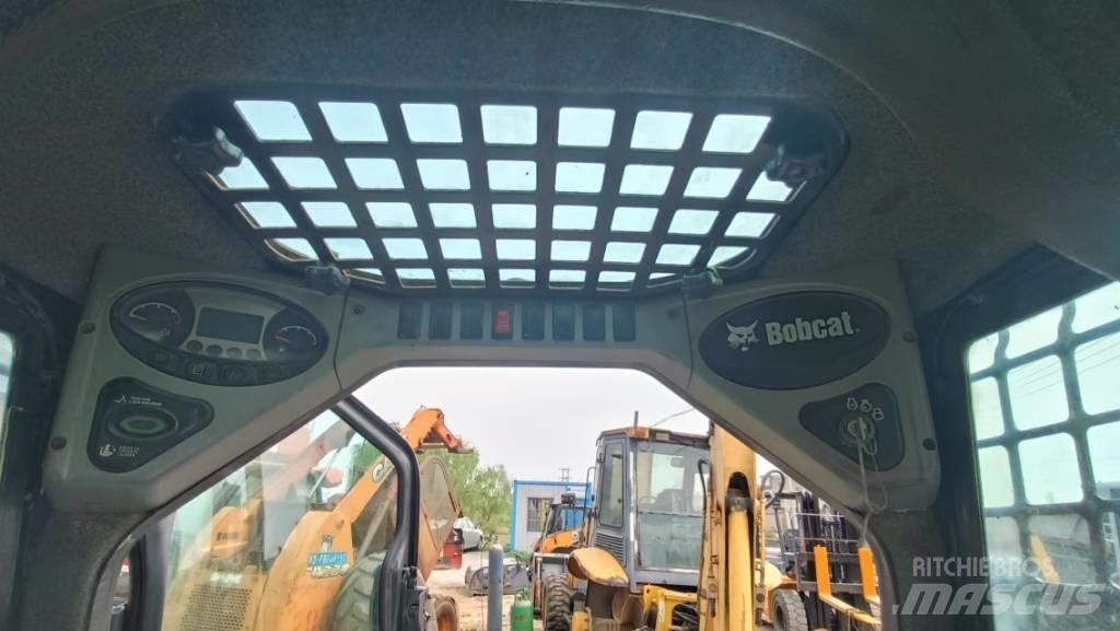 Bobcat S 160 Skid steer mini nakladalci