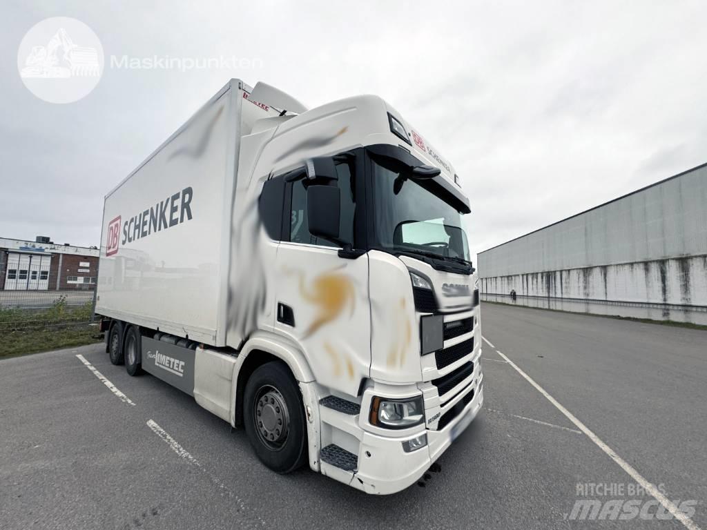 Scania R 580 Tovornjaki zabojniki
