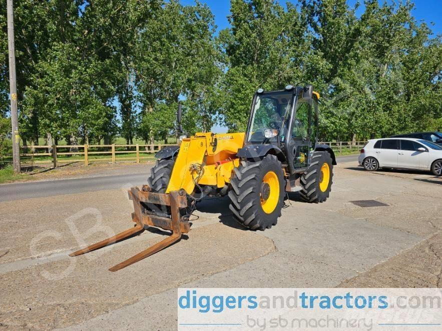 JCB 526-56 Agri Kmetijski teleskopski nakladalci