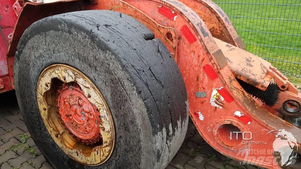 Sandvik LH 208 L Podzemni nakladalci