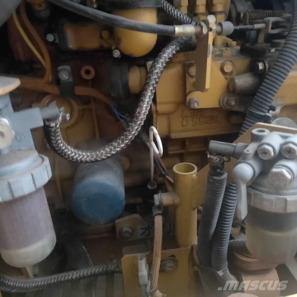 CAT 302CR Mini bagri <7t