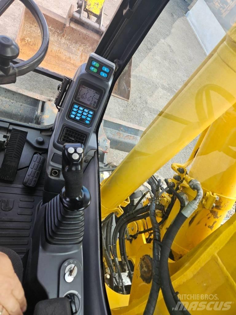 Komatsu PW 160-7 Bagri na kolesih