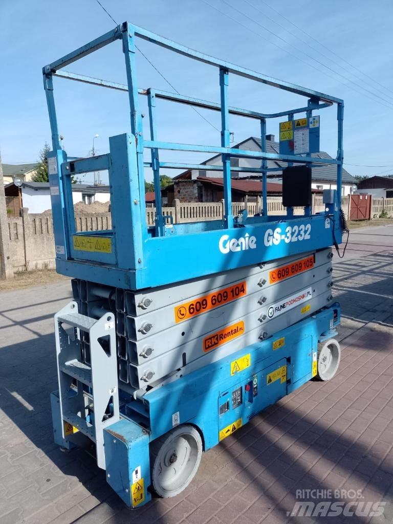 Genie GS-3232 Škarjaste dvižne ploščadi
