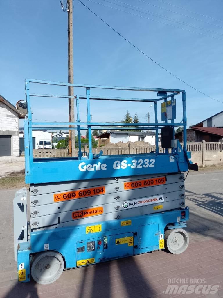 Genie GS-3232 Škarjaste dvižne ploščadi
