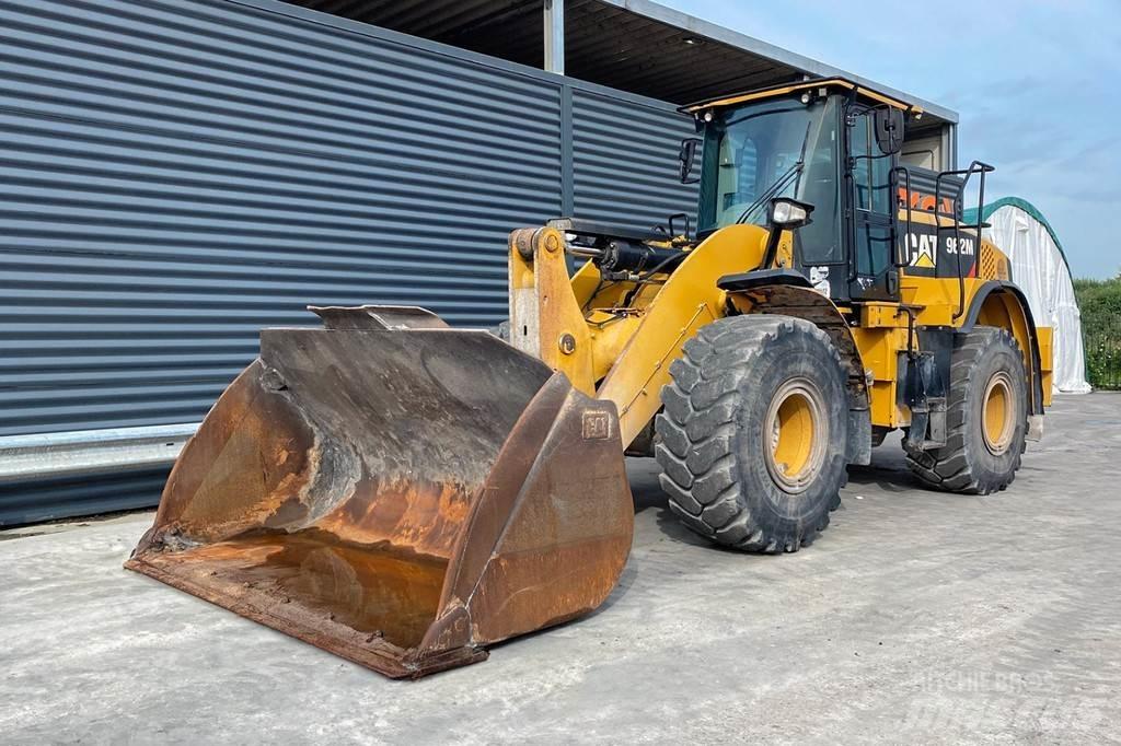 CAT 962M Kolesni nakladalci