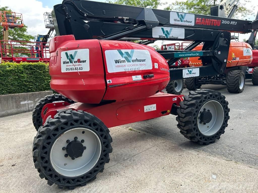 Manitou 200 ATJ RC Zglobne dvižne ploščadi