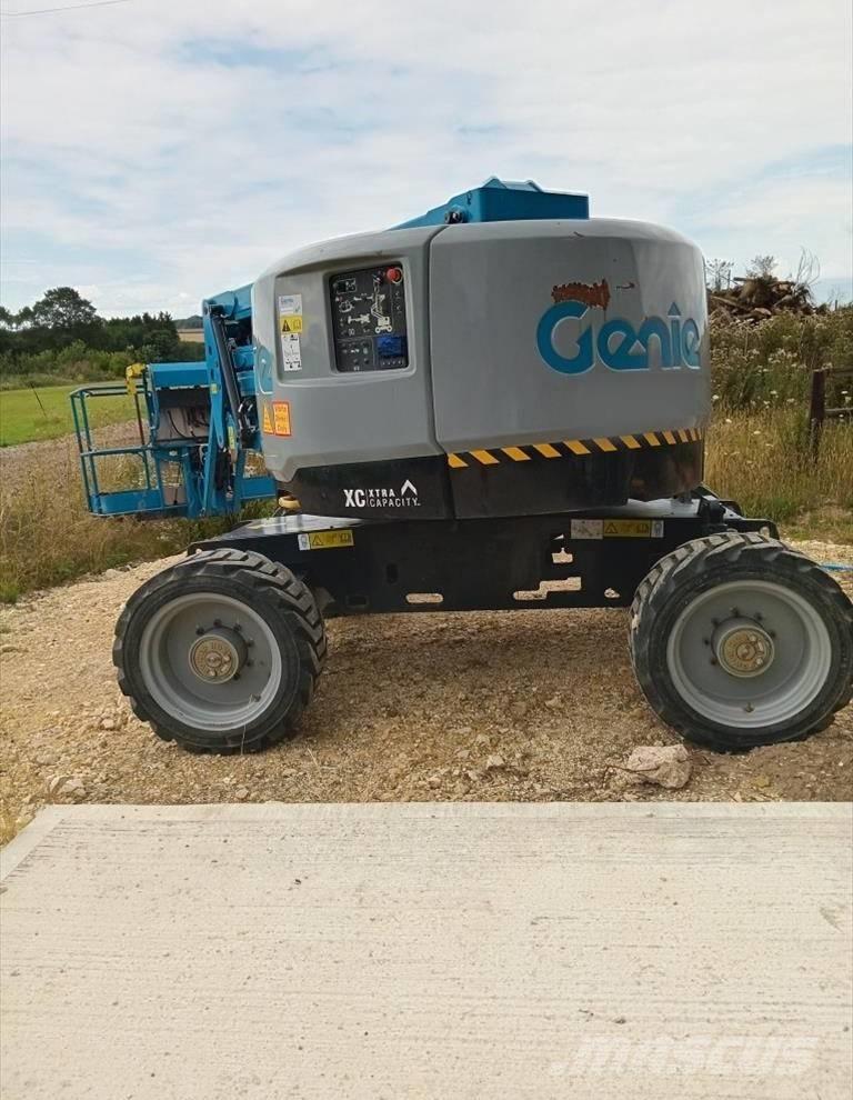 Genie Z 45/25 XC Zglobne dvižne ploščadi