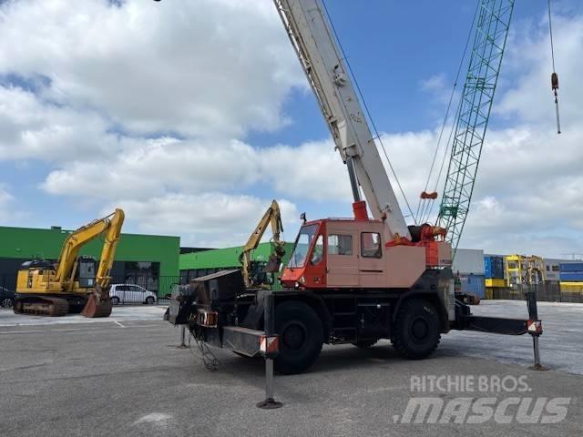 Tadano TR 300 EX Avtodvigala
