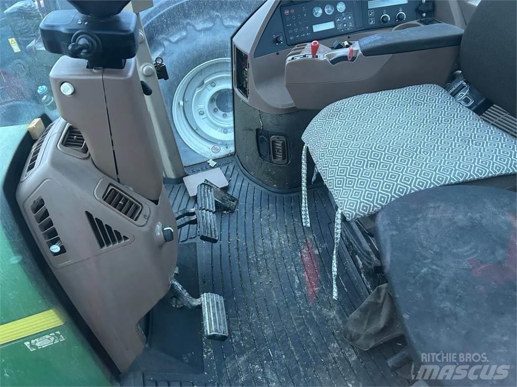 John Deere 8100 Traktorji