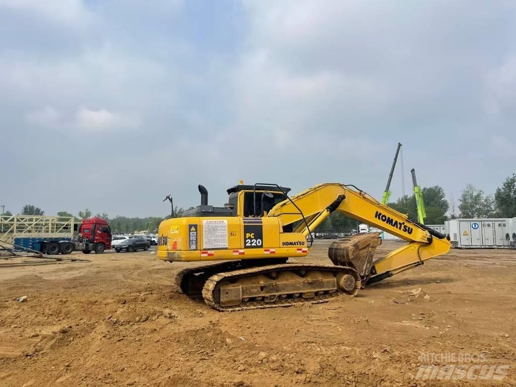 Komatsu pc220-8 Bagri goseničarji