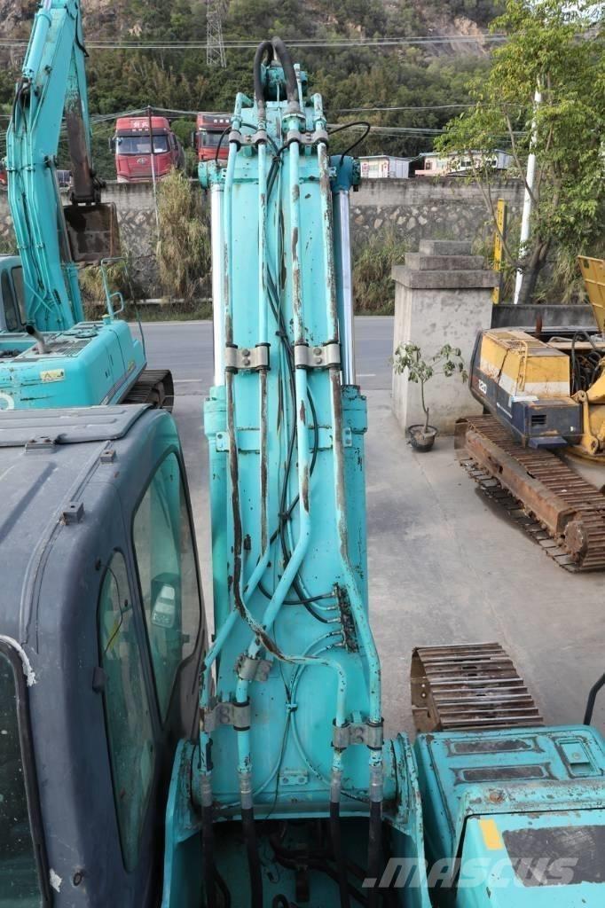Kobelco SK 210-8 Bagri goseničarji