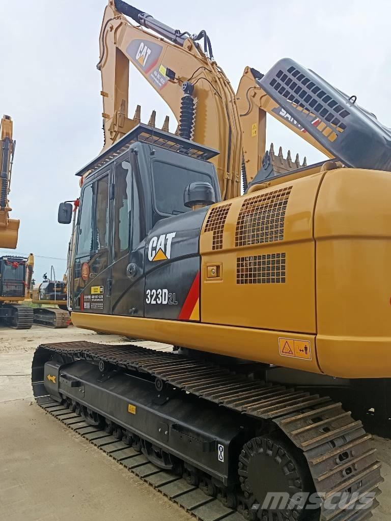 CAT 323 D L Bagri goseničarji