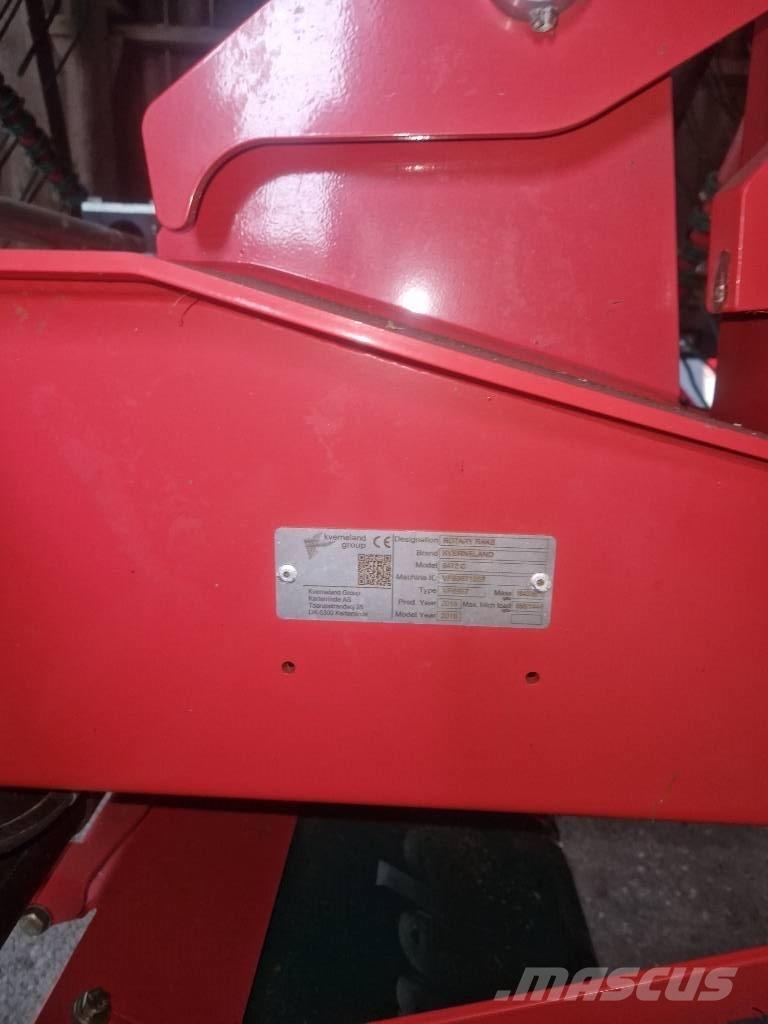 Kverneland 9472C Zgrabljalniki