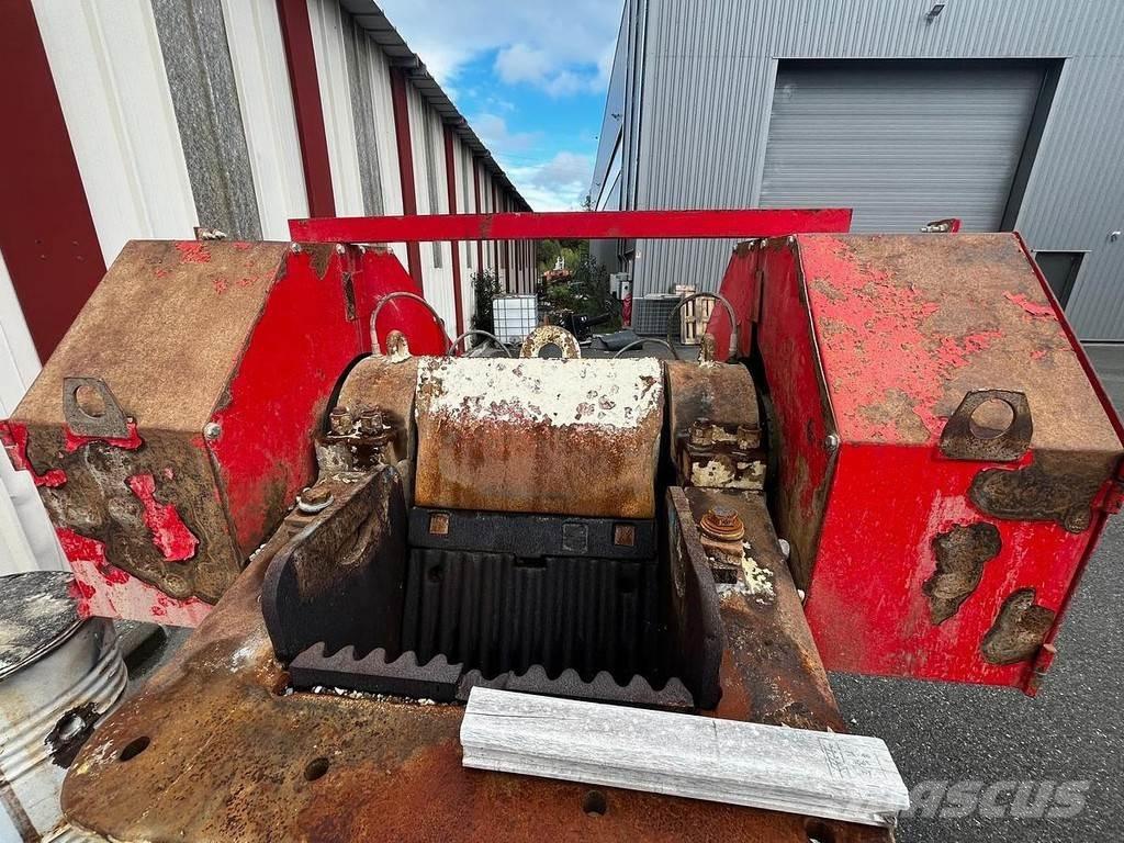 ROC Impact 0604 Drobilci