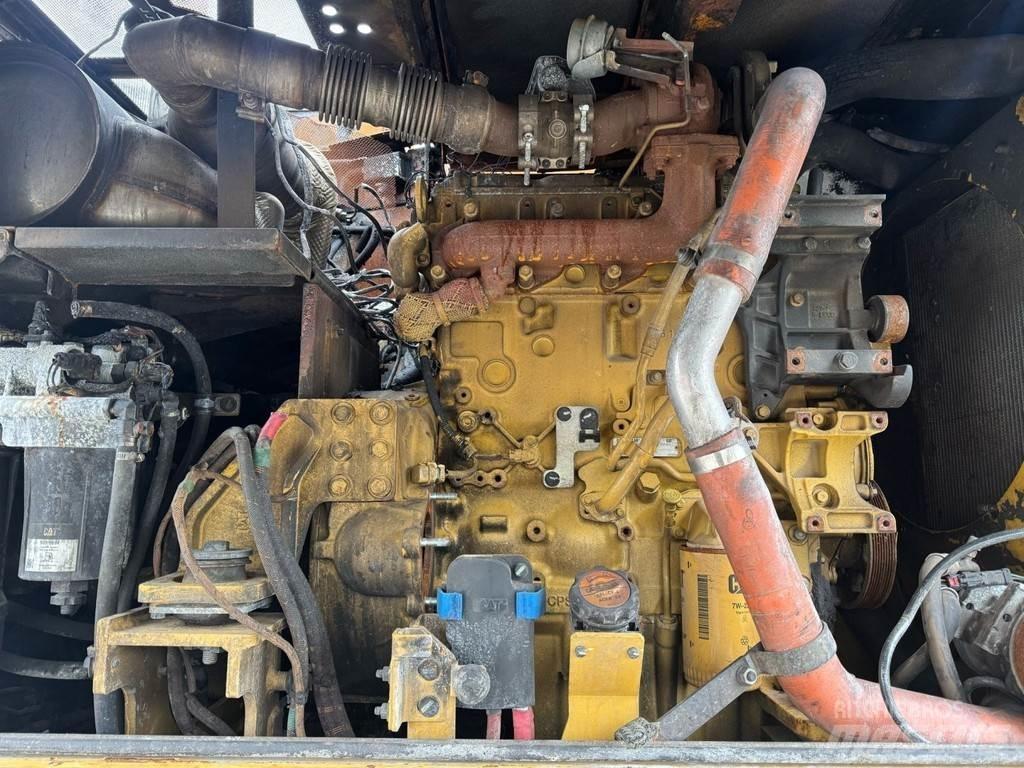 CAT M316 F Posebni bagri