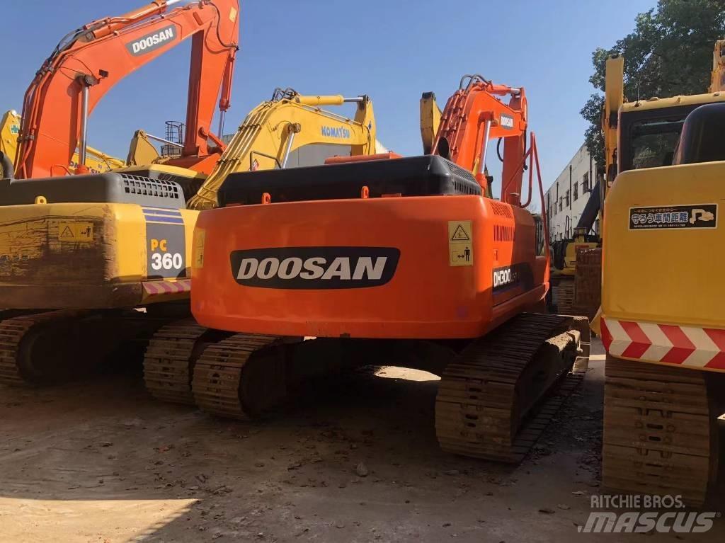 Doosan 225 LC Bagri goseničarji