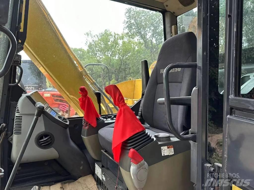 Komatsu PC70-8 Bagri goseničarji
