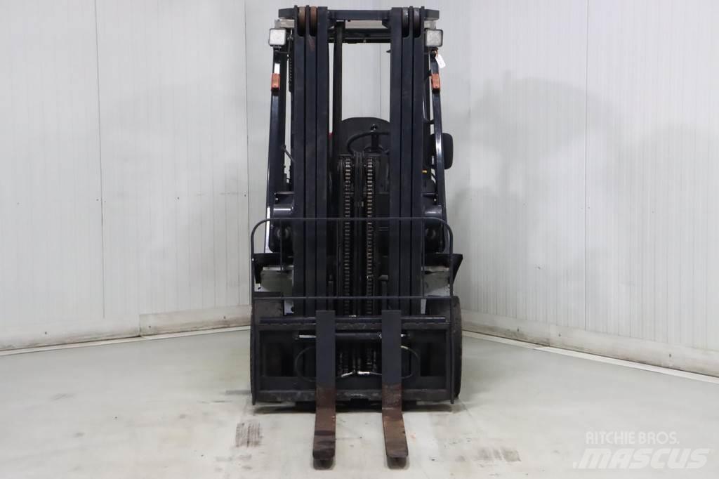 Nissan U1D2A20LQ Plinski viličarji