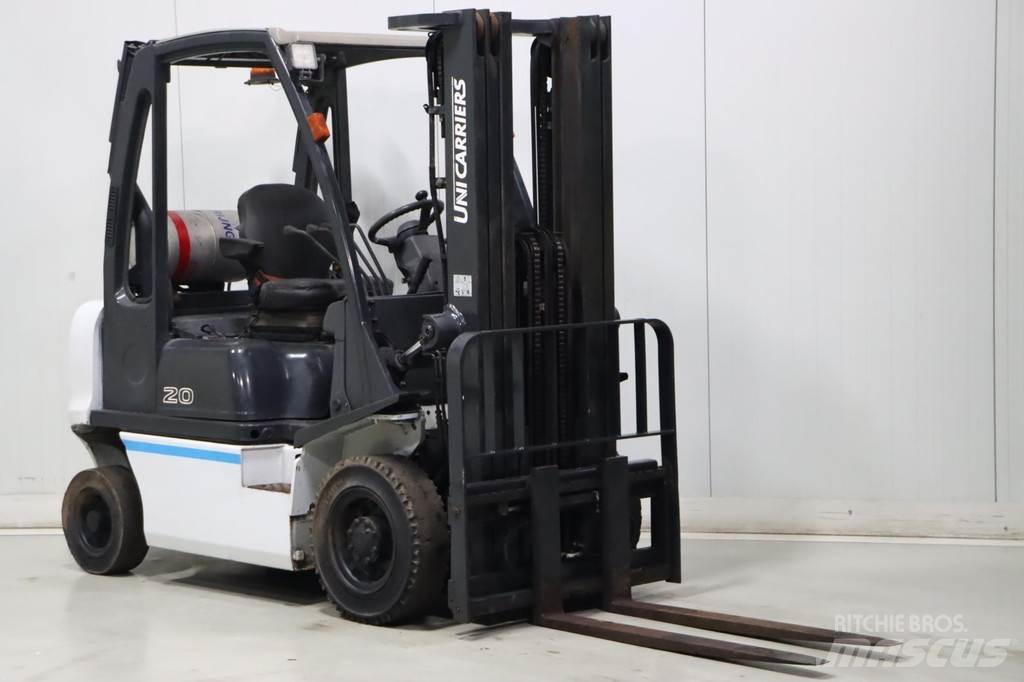 Nissan U1D2A20LQ Plinski viličarji
