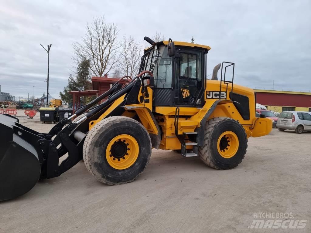 JCB 427 Kolesni nakladalci