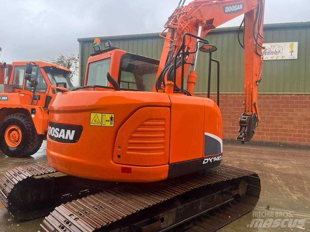  2015 DX140LCR-3 Bagri goseničarji