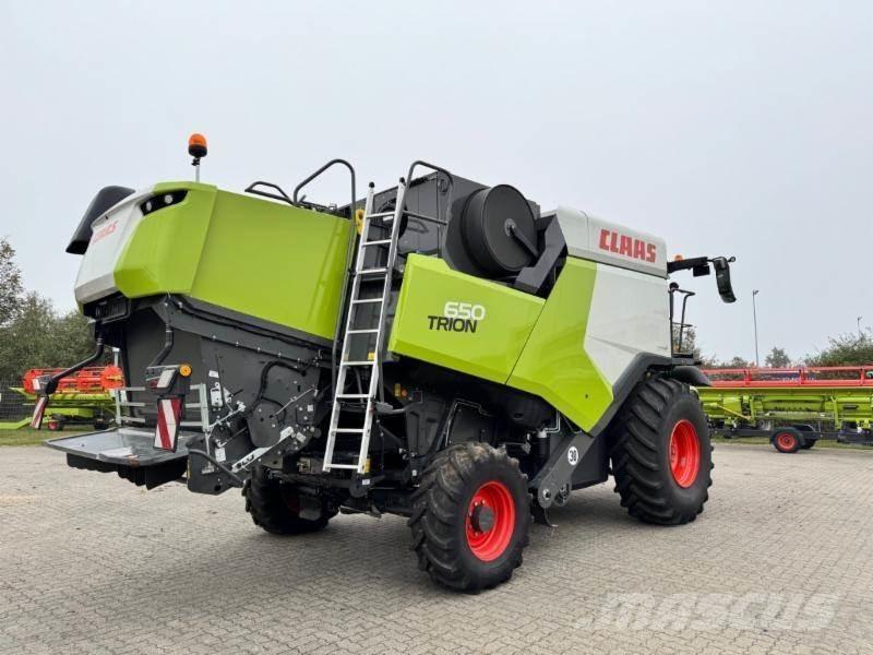 CLAAS TRION 650 Kombajni