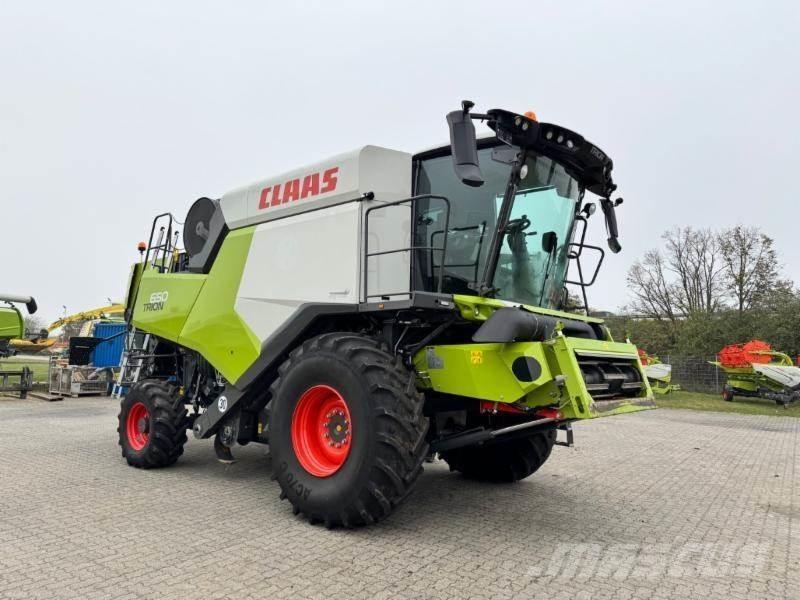 CLAAS TRION 650 Kombajni