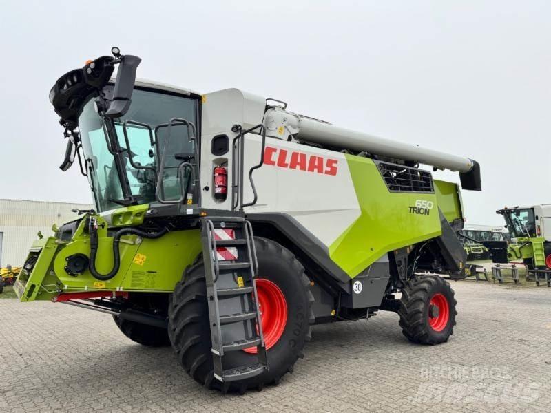 CLAAS TRION 650 Kombajni