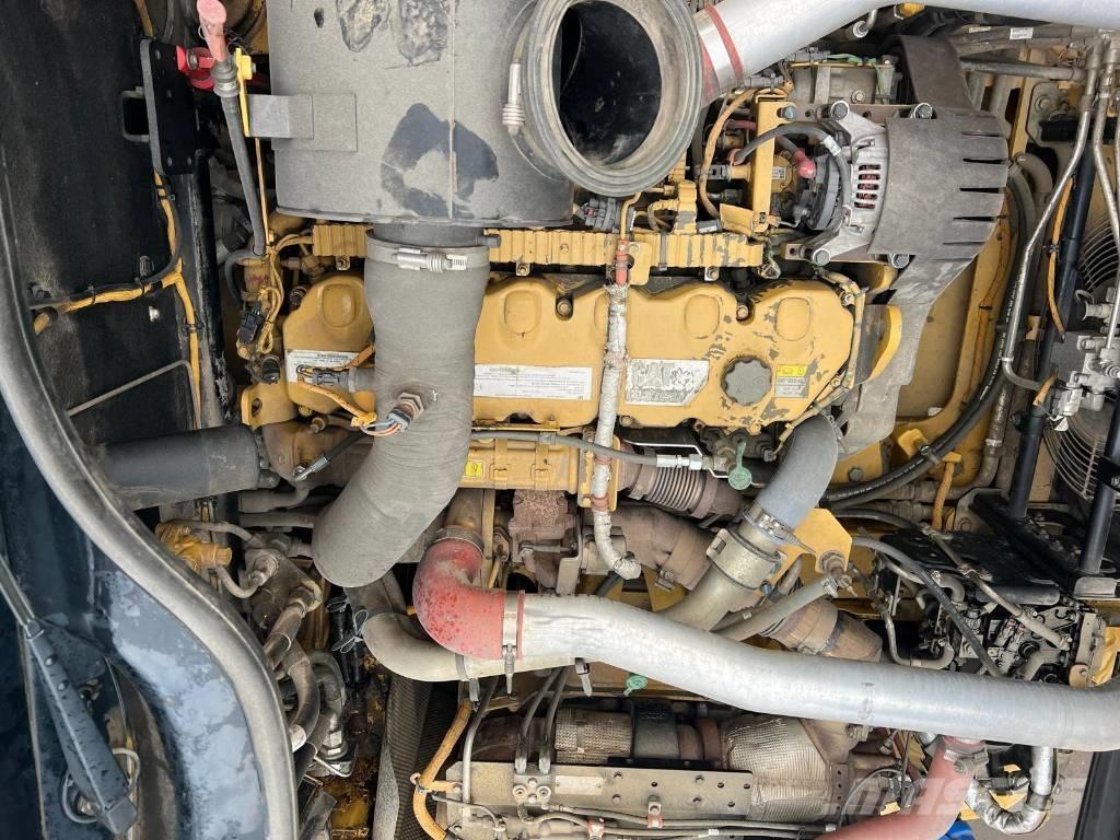 CAT 725 C Zglobni demperji