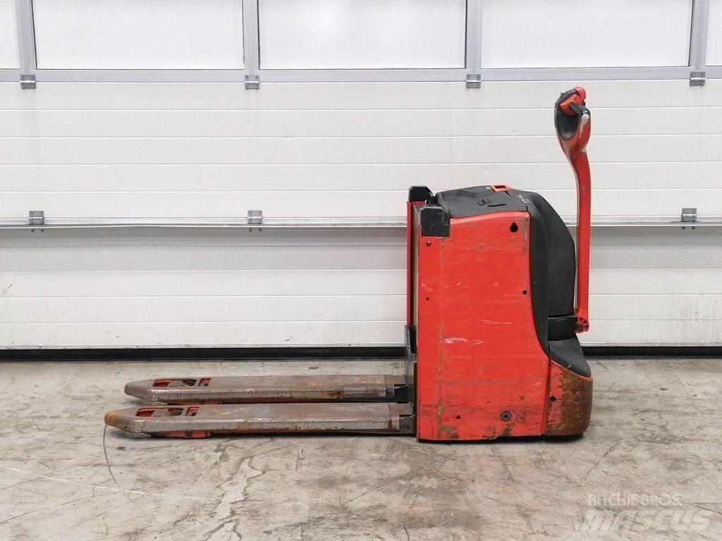 Linde T16L Električni nizko dvižni viličar