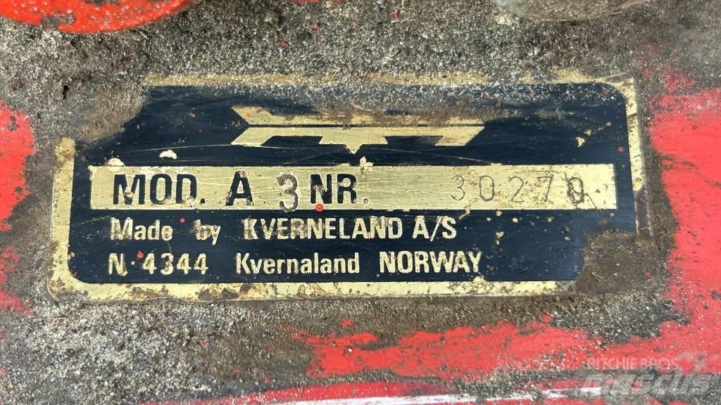 Kverneland A3 4X16 Navadni plugi