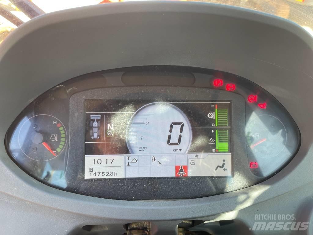 Hitachi ZW 370 Kolesni nakladalci