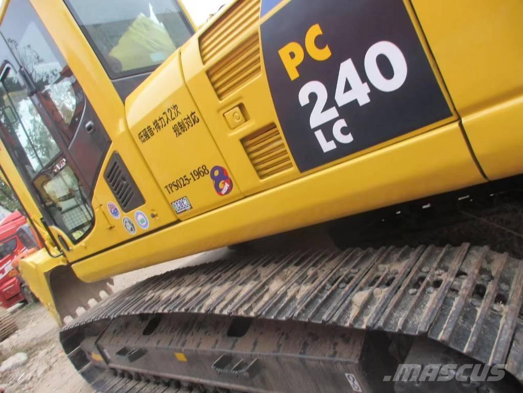 Komatsu PC 240 Bagri goseničarji