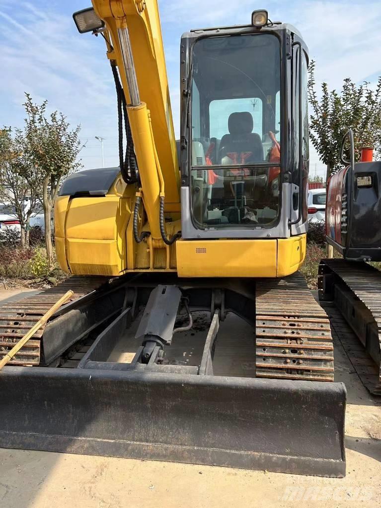 Komatsu PC78 Bagri goseničarji