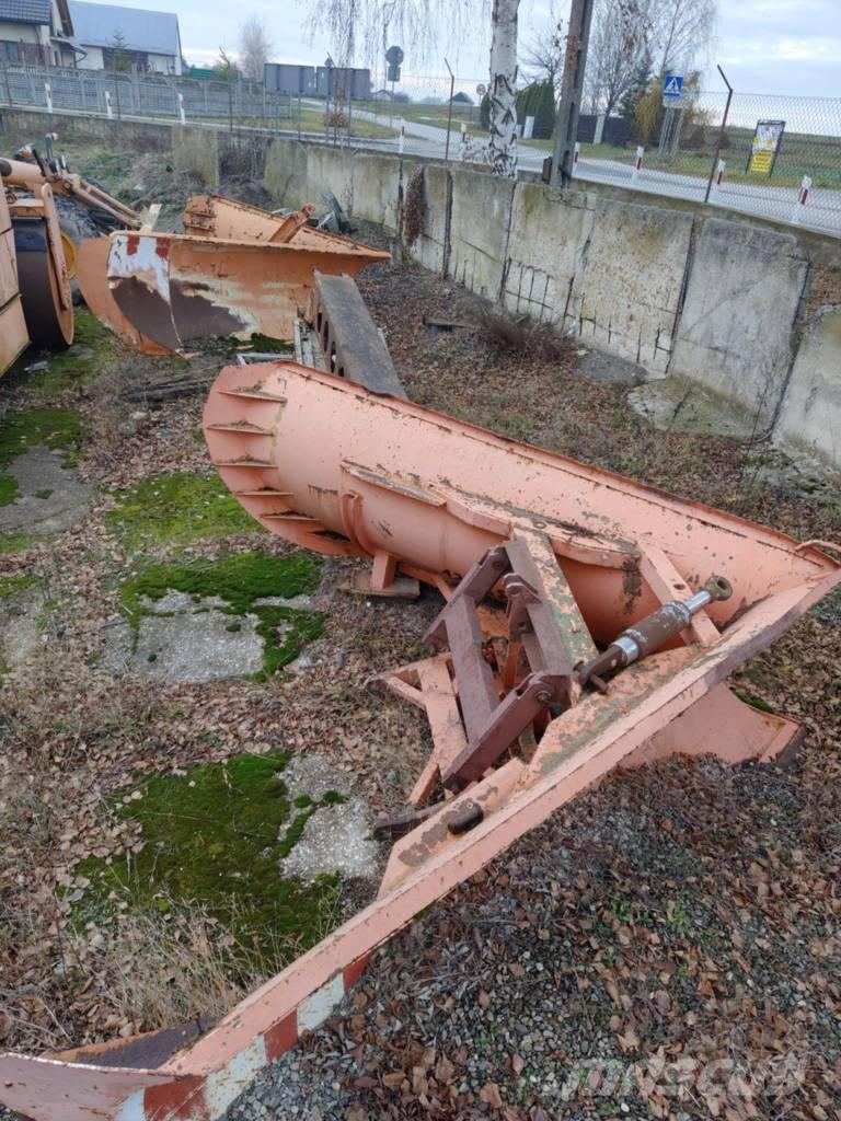 Unimog pług ciężki Snežne deske in plugi