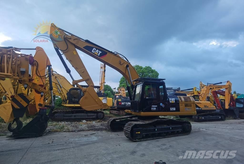 CAT 325 D Bagri goseničarji
