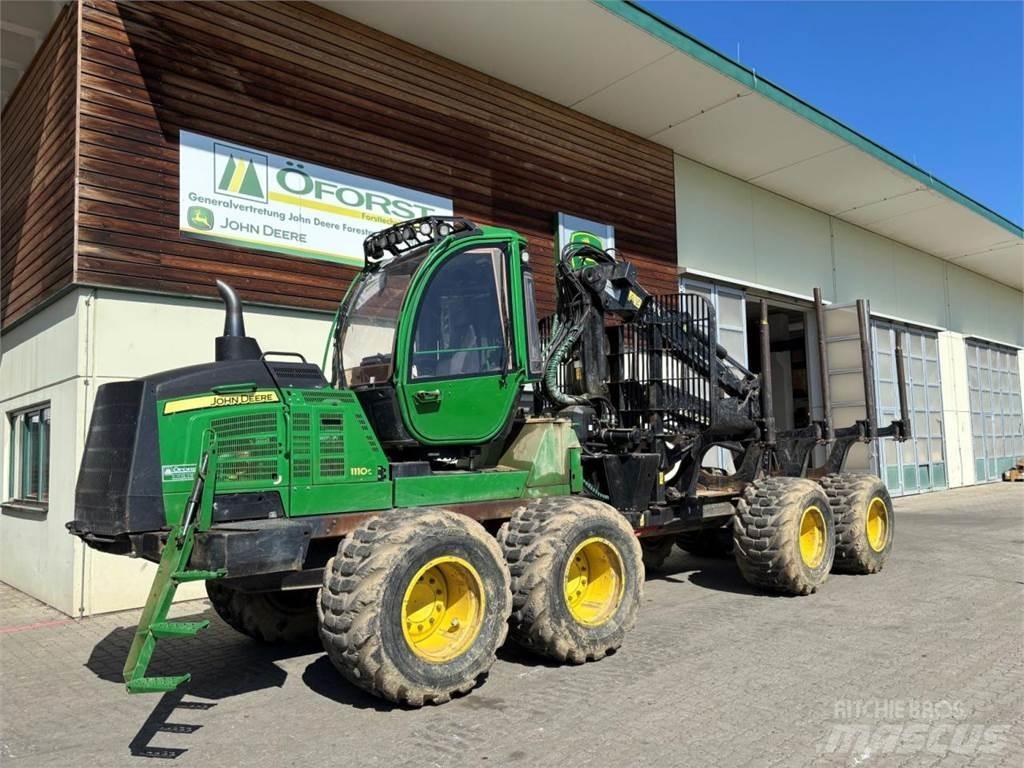 John Deere 1110 G Forwarderji