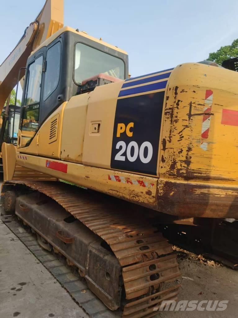 Komatsu PC 200-7 Bagri goseničarji