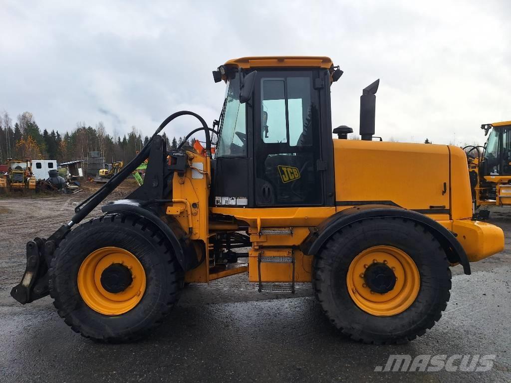 JCB 412 S Kolesni nakladalci