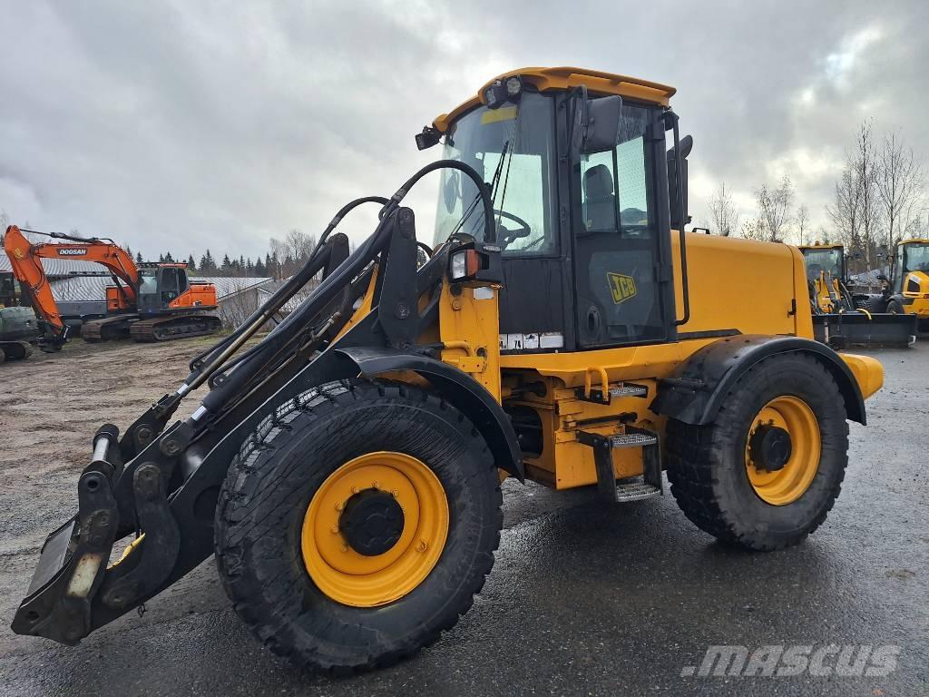 JCB 412 S Kolesni nakladalci