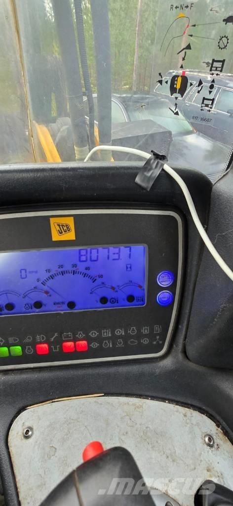 JCB 412 S Kolesni nakladalci